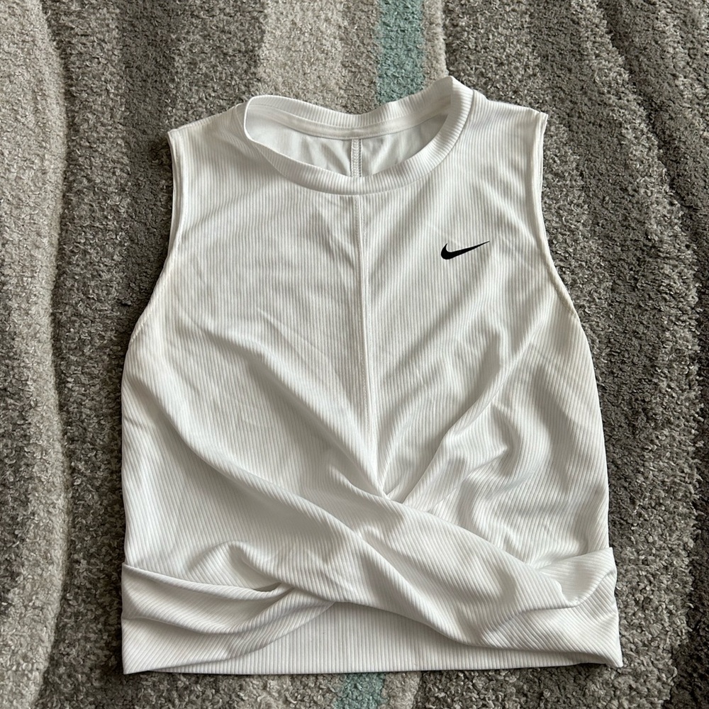 NIKE TANK TOP